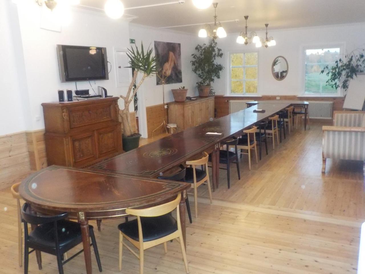 Rada Hotel Hagfors Bagian luar foto
