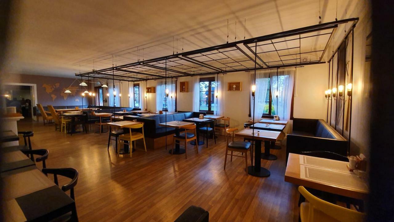 Rada Hotel Hagfors Bagian luar foto